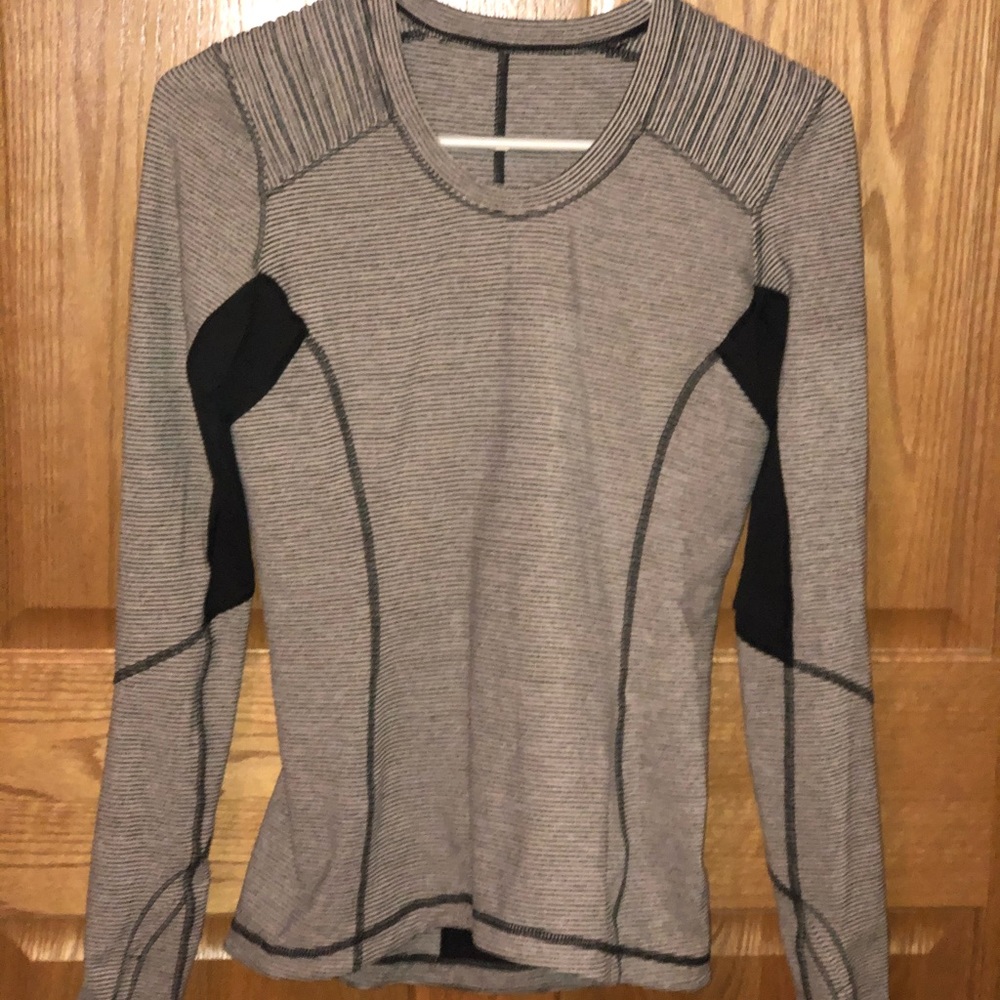 Lululemon- Star Runner Long Sleeve